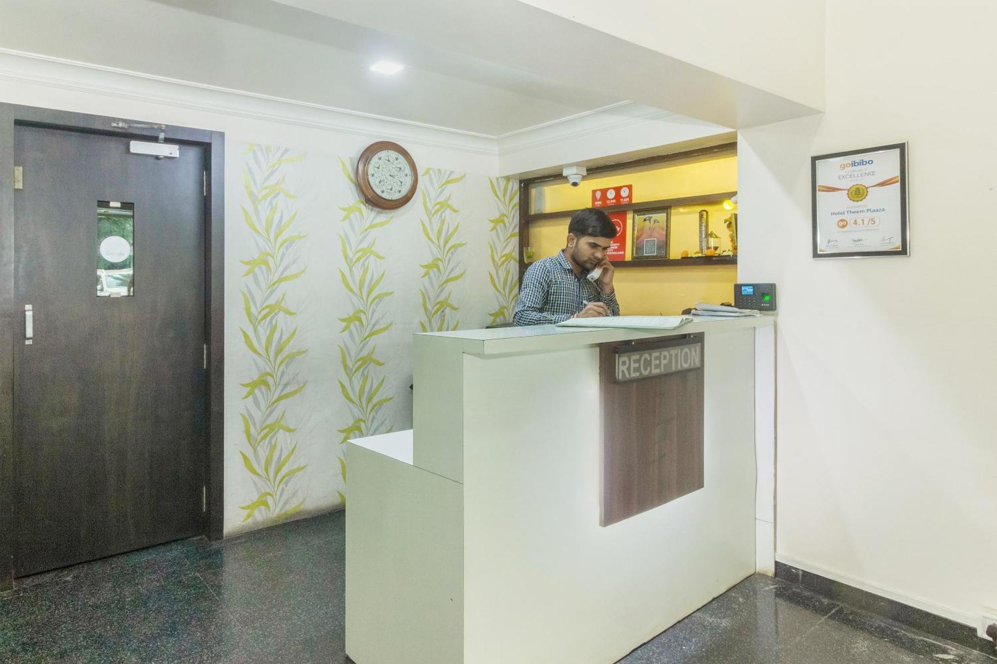 Flagship 4387 Hotel Theem Plaaza Nashik Ngoại thất bức ảnh